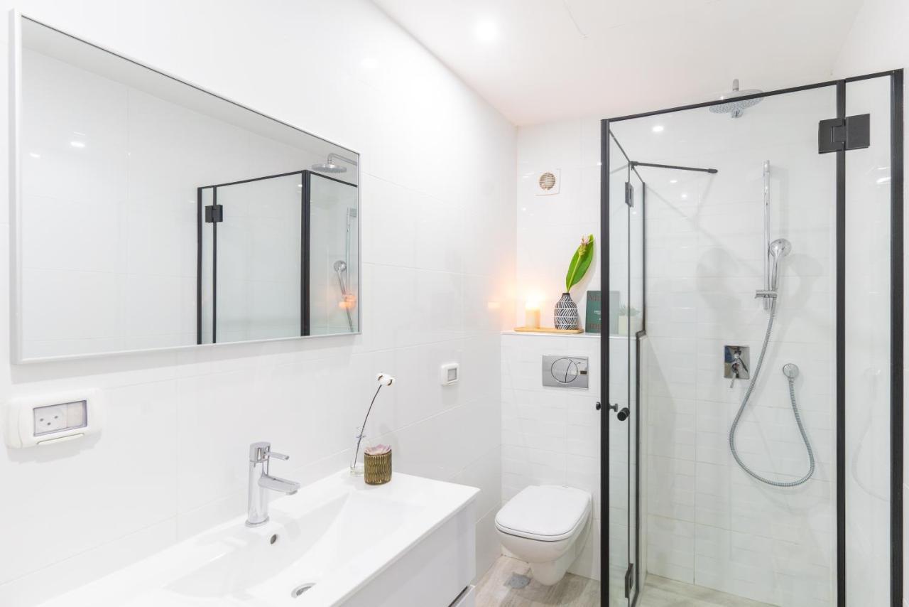 Tranquil Stay Near The Beach By Sea N' Rent Nahariya Esterno foto