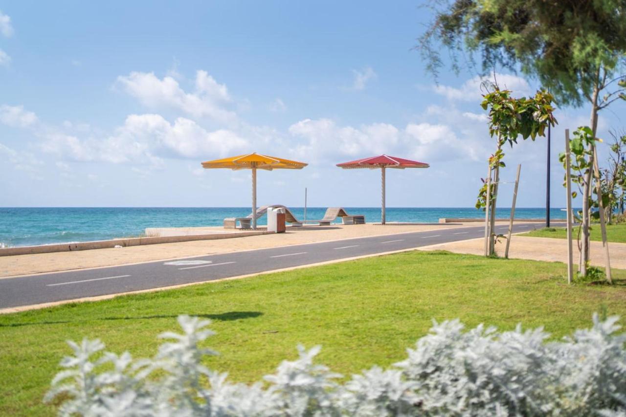 Tranquil Stay Near The Beach By Sea N' Rent Nahariya Esterno foto